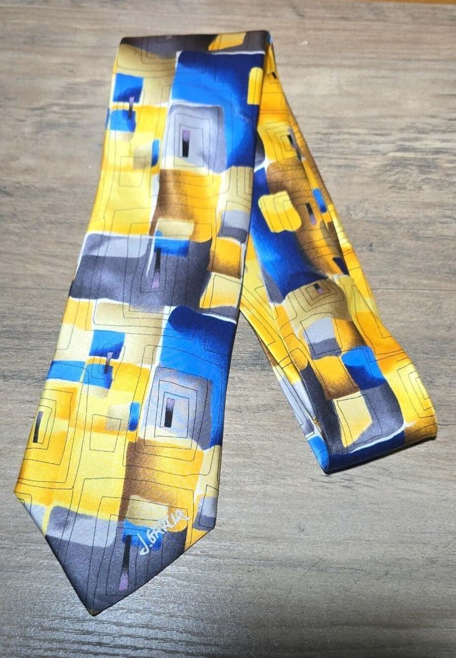 Jerry Garcia Collector's Edition Hieroglyphics Yellow Blue Mens Silk Tie 61"